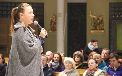 Anna Golędzinowska w kościele NSPJ w Katowicach-Koszutce