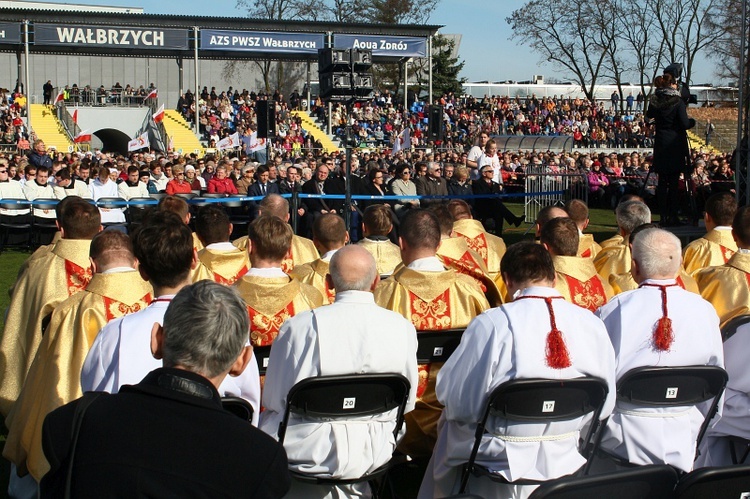 Msza papieska na stadionie