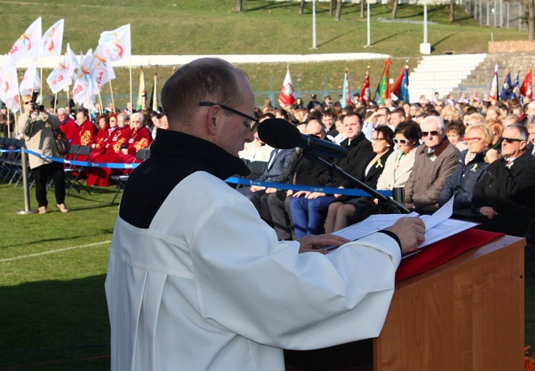 Msza papieska na stadionie