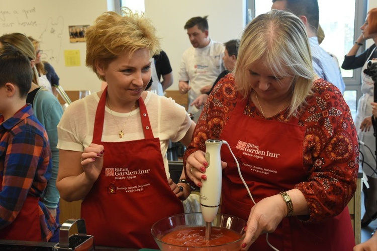 Warsztaty kulinarne w Domu Ronalda McDonalda