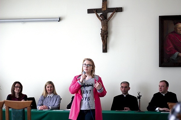  Hasłem Płockich Dni Pastoralnych były słowa: „(Mł)odzież na wagę...”