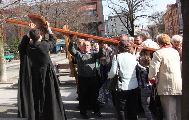 Symbole ŚDM w Brzegu cz. 1