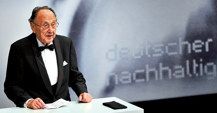 Hans-Dietrich Genscher należał do pokolenia niemieckich polityków mających poczucie winy za zbrodnie III Rzeszy