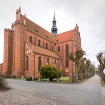 Katedra z zewnątrz