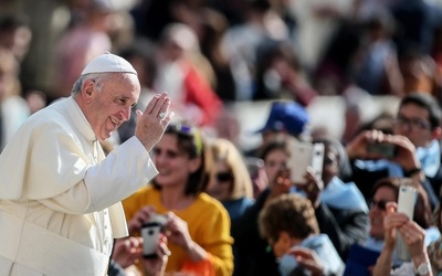 Papież: Nauczmy się przebaczać i patrzeć na świat z większą dobrocią