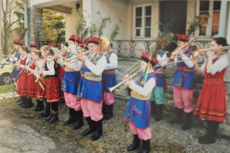 Kościół w Rzepienniku Strzyżewskim