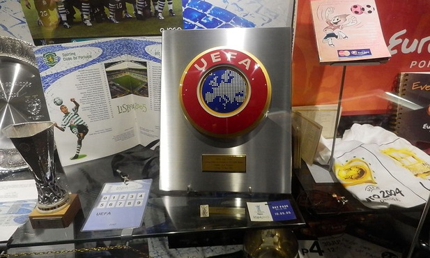 Policja wkroczyła do siedziby UEFA 