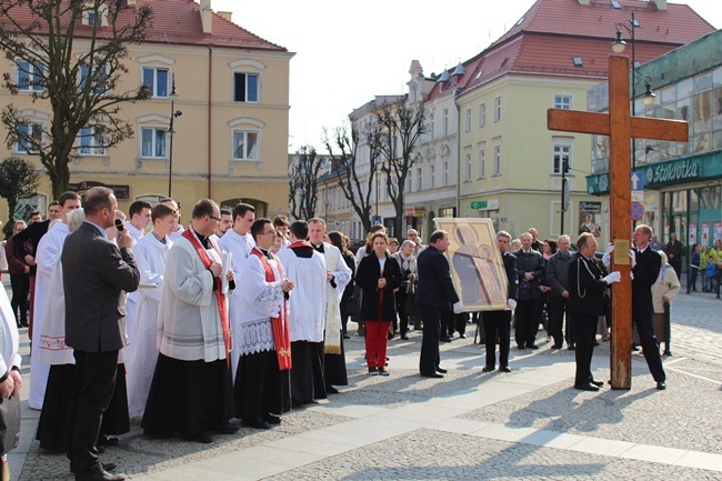 Symbole ŚDM w Oleśnicy