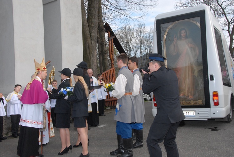 Nawiedzenie w Szymbarku