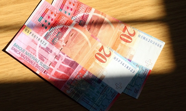 Trwają prace nad zmianą prezydenckiego projektu dla frankowiczów