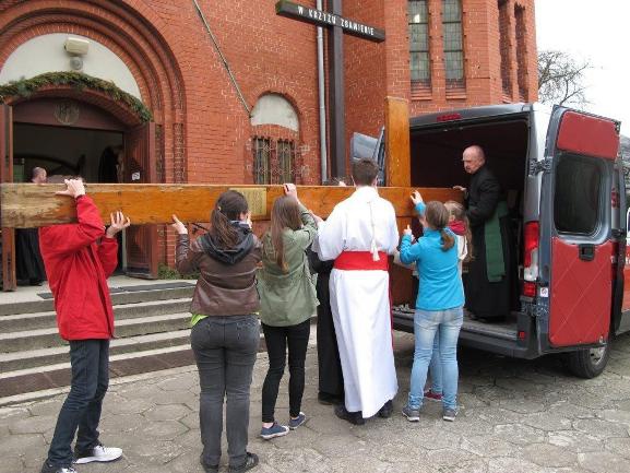 Symbole ŚDM w Obornikach Śląskich cz.2