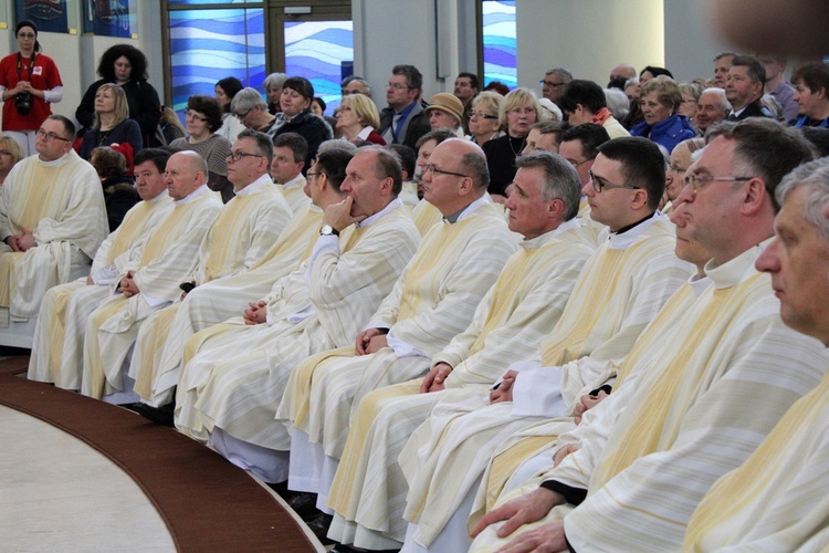 Zawierzenie archidiecezji wrocławskiej Bożemu Miłosierdziu