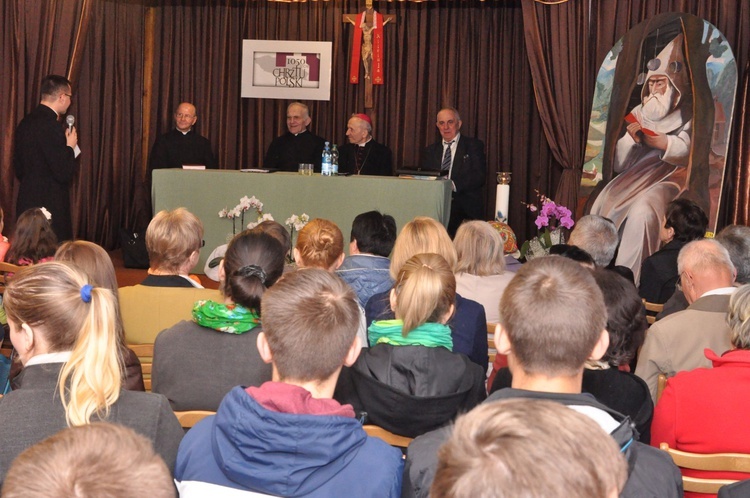 1050. rocznica chrztu Polski - konferencja w Tropiu