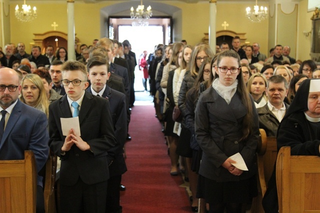 Znaki Bożego Miłosierdzia w Zabrzegu