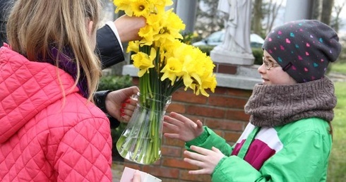 Pola Nadziei na rzecz hospicjum Caritas w Darłowie