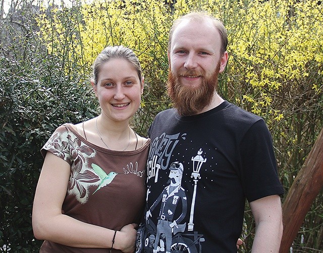  Paulina i Marcin Kucabowie są małżeństwem od września ubiegłego roku. Oboje posługują w diakonii liturgicznej Ruchu Światło–Życie