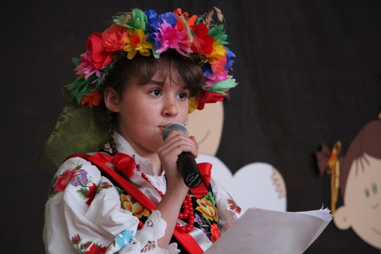 Ogólnoszkolny projekt "Katyń - Pamiętamy"