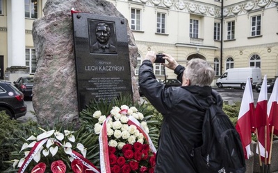 Pomnik Lecha Kaczyńskiego nielegalny?