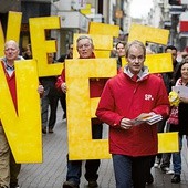 61 proc. Holendrów uczestniczących w referendum głosowało „nie”