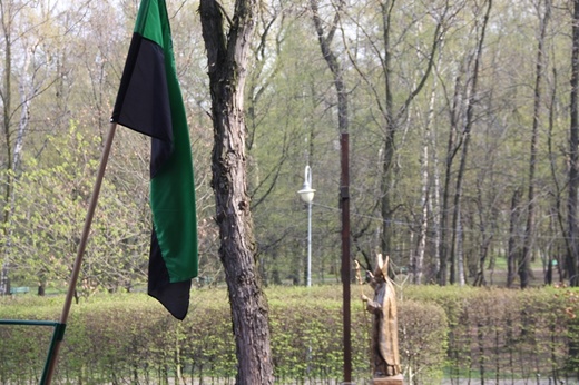 Dąb dla Polski i górników 