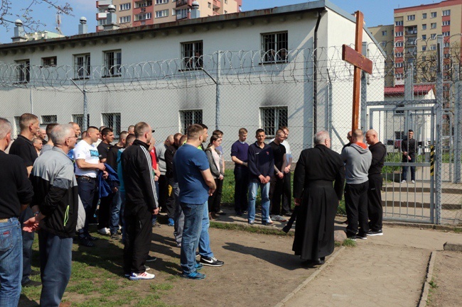 Symbole ŚDM w więzieniu