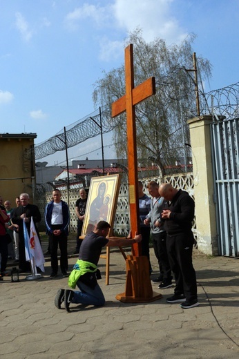 Symbole ŚDM w więzieniu