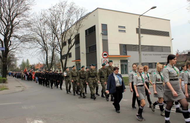 Marsz pamięci ofiar katyńskich