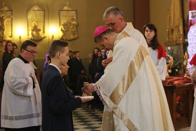 Znaki Bożego Miłosierdzia u NMP Wspomożenia Wiernych w Dziedzicach