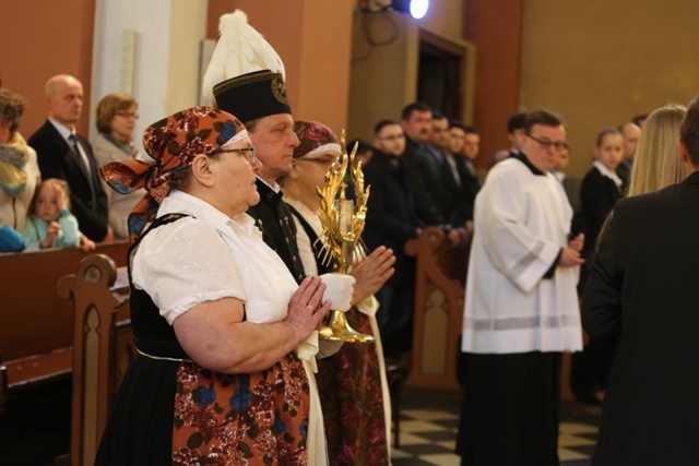 Znaki Bożego Miłosierdzia u NMP Wspomożenia Wiernych w Dziedzicach