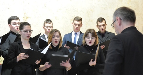 Tydzień muzykologii na UO