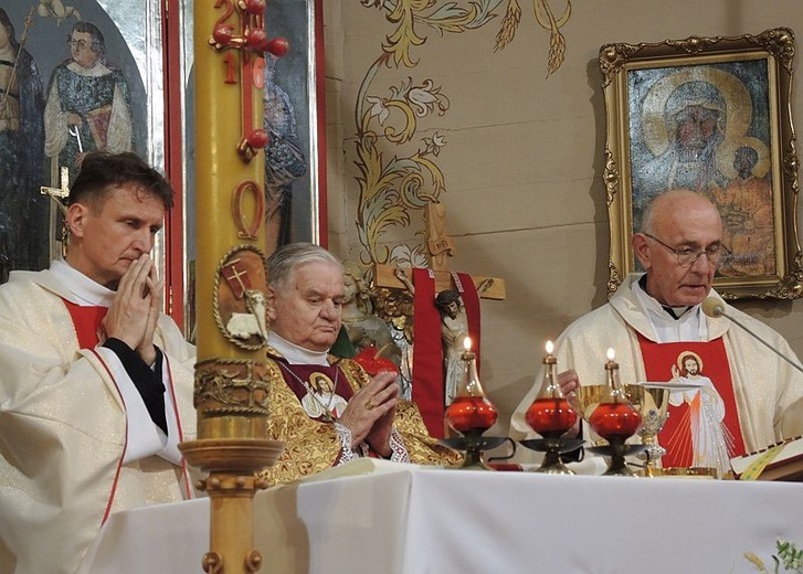 Znaki Bożego Miłosierdzia w Bielowicku