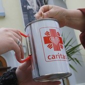 Zbiórka do puszki na Caritas