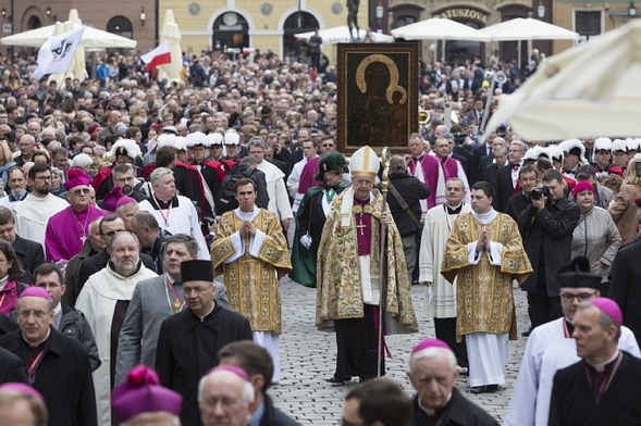 Świętowanie z Maryją