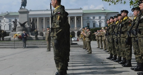 Walka za wolność, a nie przeciwko 