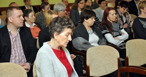 Kto pyta, nie błądzi