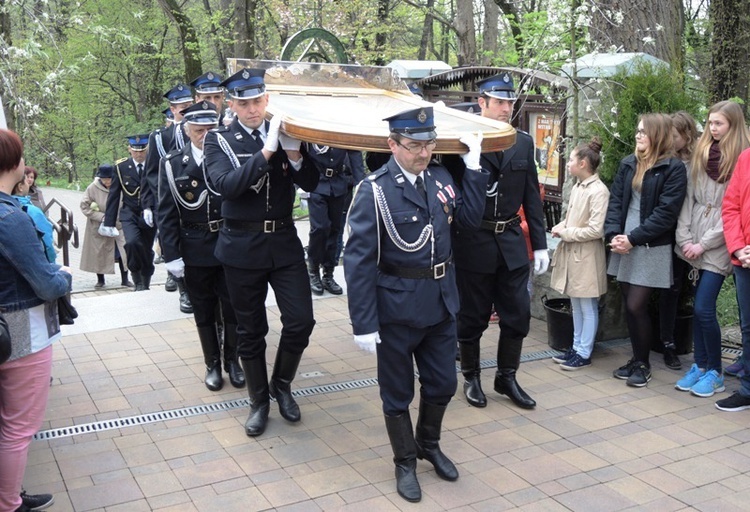 Znaki Bożego Miłosierdzia w Jaworzu