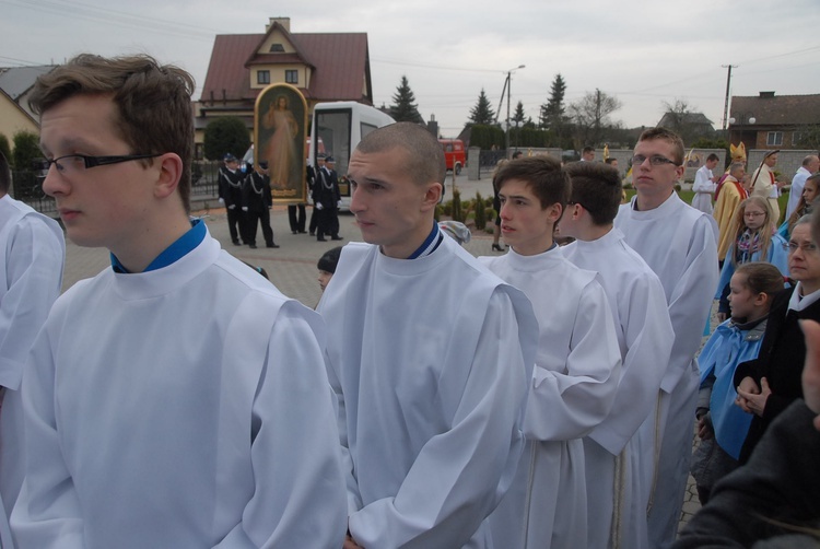 Nawiedzenie w parafii Miłosierdzia Bożego w Woli Rzędzińskiej