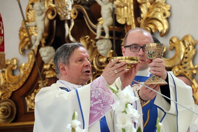 Maturzyści na Jasnej Górze - Msza św.