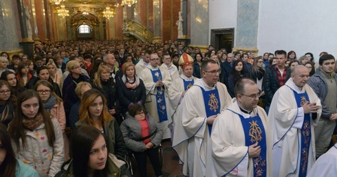 Maturzyści na Jasnej Górze - Msza św.