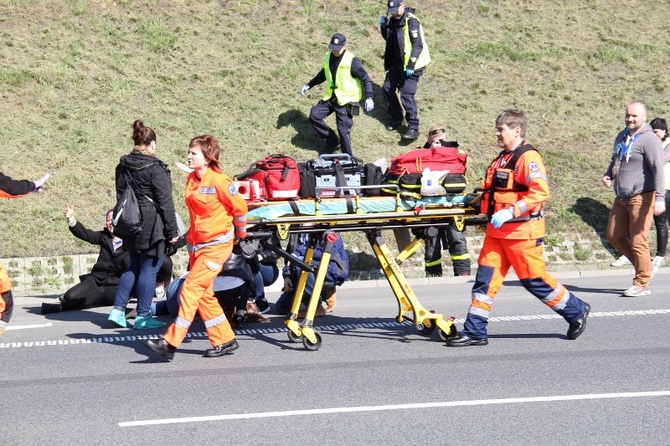 Ćwiczenia służb "Autostrada 2016"