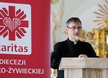 Ks. Robert Kasprowski, dyrektor diecezjalnej Caritas