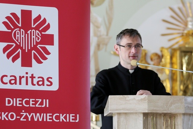 Ks. Robert Kasprowski, dyrektor diecezjalnej Caritas