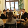 Dr Wanda Półtawska podczas spotkania z członkami duszpasterstwa służby zdrowia