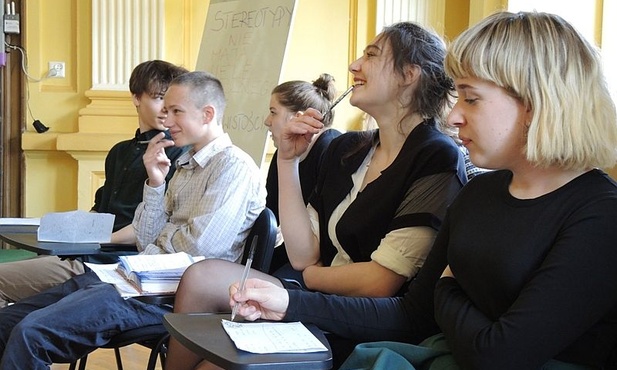 Zwycięska drużyna opozycji podczas pierwszej debaty oksfordzkiej w "Katoliku"