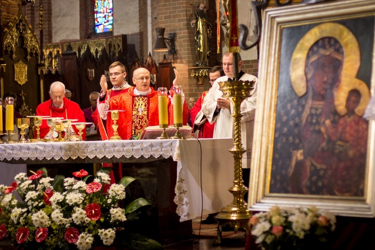 Uroczystości w 1050. rocznicę chrztu Polski