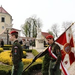 Odsłonięcie pomnika "Niezłomnym-Ojczyzna" w Morawicy