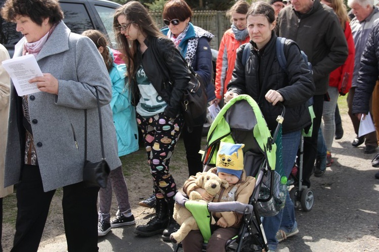 Pielgrzymka z Roszkowej Woli do Żdżar w 27. rocznicę beatyfikacji Franciszki Siedliskiej