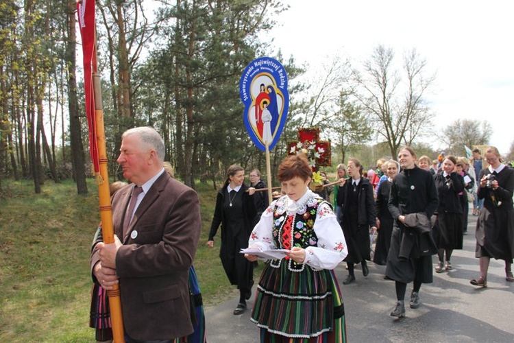 Pielgrzymka z Roszkowej Woli do Żdżar w 27. rocznicę beatyfikacji Franciszki Siedliskiej