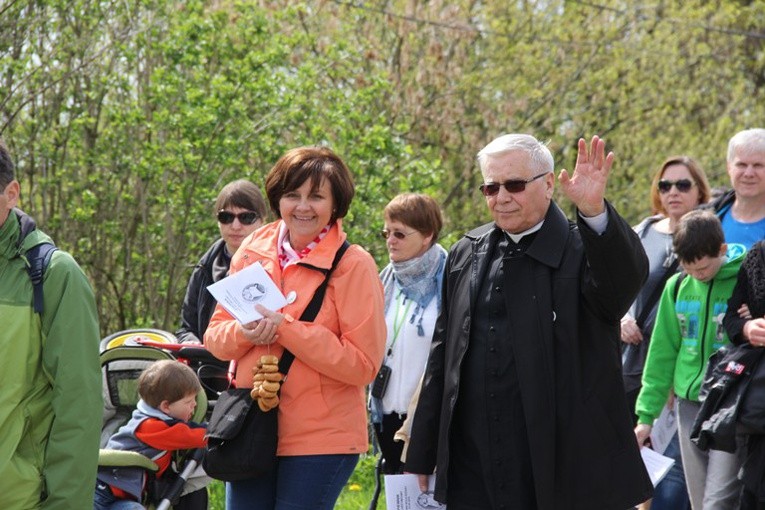 Pielgrzymka z Roszkowej Woli do Żdżar w 27. rocznicę beatyfikacji Franciszki Siedliskiej