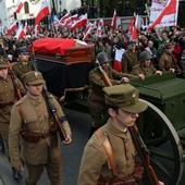 Pogrzeb płk. Zygmunta Szendzielarza "Łupaszki"